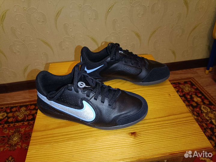 Футзалки детские Nike