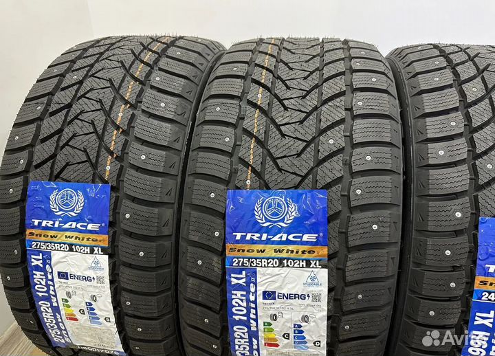 Tri Ace Snow White II 245/40 R20 и 275/35 R20 22H
