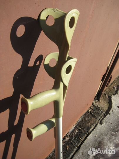 Костыли телескопические с локтевой поддержкой зима