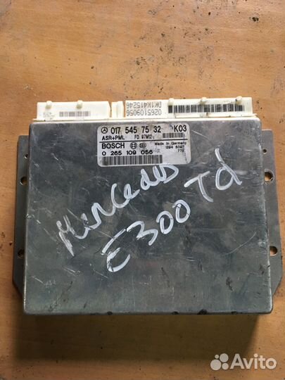 Блок управления ABS / ESP Mercedes