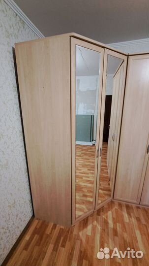 Спальный гарнитур
