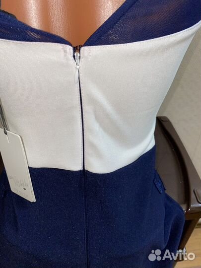 Платье Lipsy новое 44р