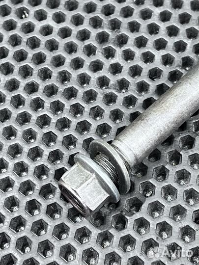 Задняя ось Kawasaki KX 85 2012