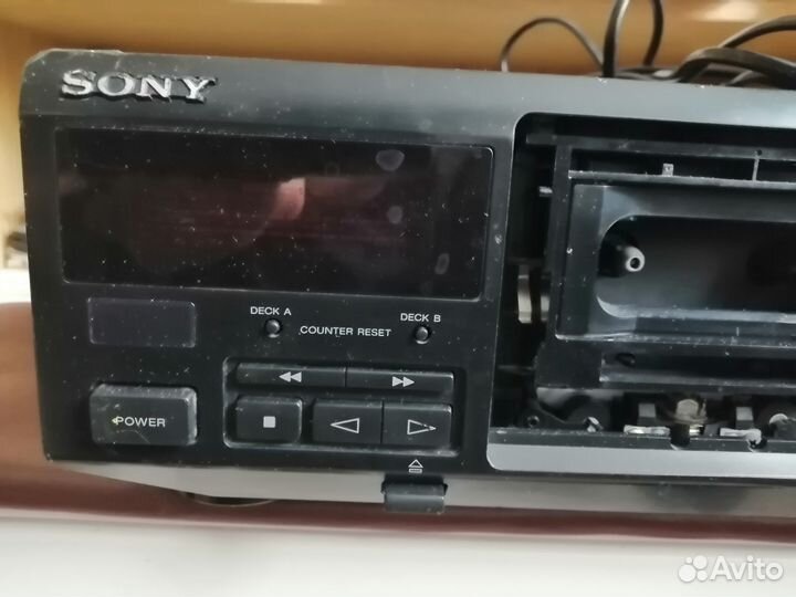 Кассетная дека sony