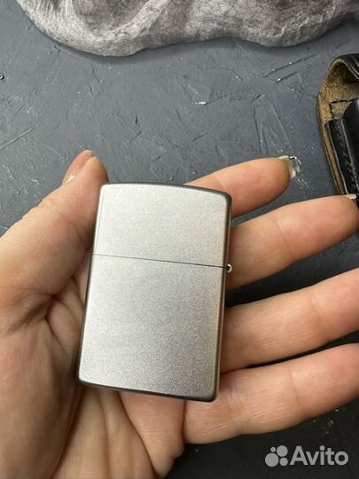 Зажигалка бензиновая zippo