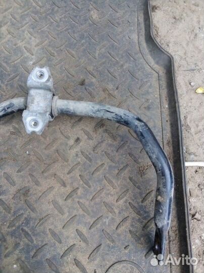 Стабилизатор передний Volkswagen Golf Plus CBZ