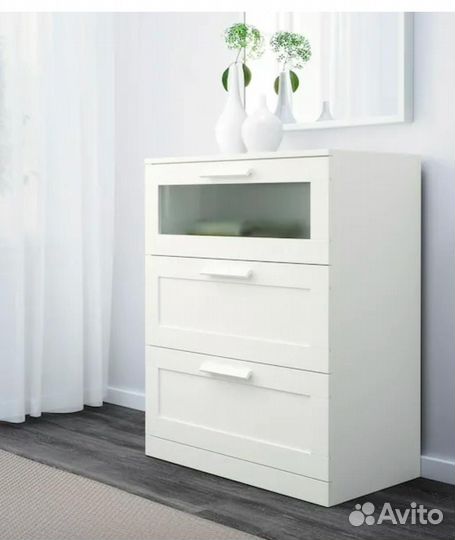 Почти новый шкаф и тумба Икеа