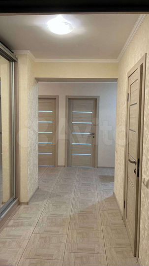 2-к. квартира, 58,8 м², 1/9 эт.