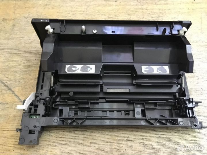 Дверца картриджа LJ Pro 400 M401