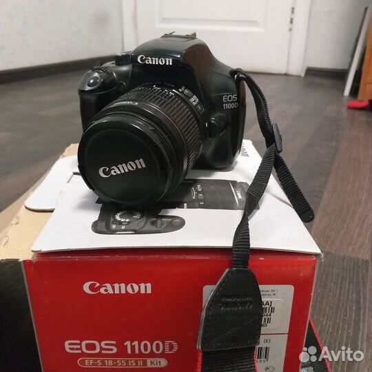 Зеркальный фотоаппарат