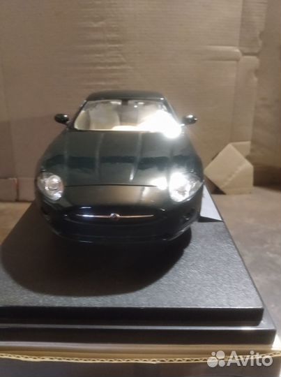 Модель Jaguar XK coupe 1/18