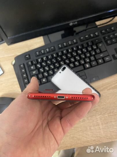 iPhone 8 Plus, 64 ГБ