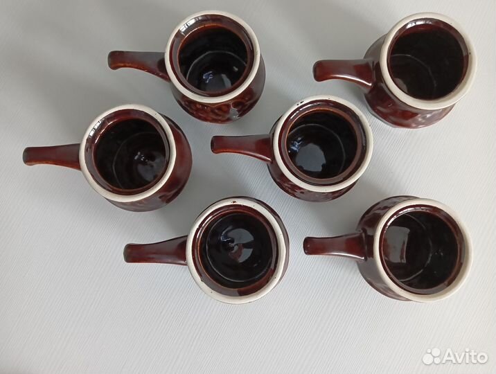 Набор из 6 глиняных кокотниц с ручками и крышками