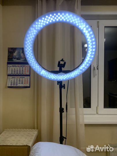 Лампа кольцевая