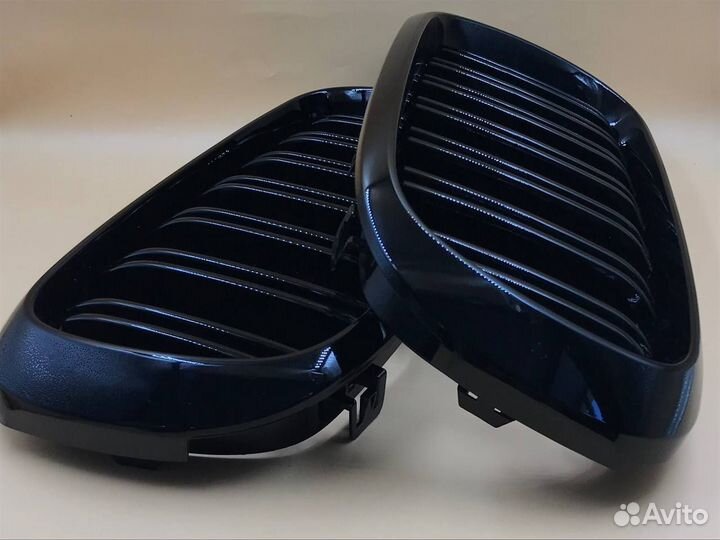 841841 Передняя Глянцевая решетка для BMW F15/F16