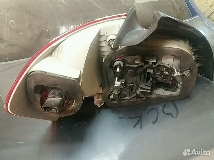 Задний фонарь бмв 1, е-82 е 88правый