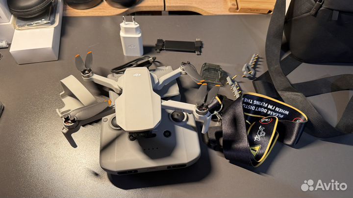 Dji Mini 2 fly more combo