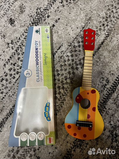 Гитара укулеле