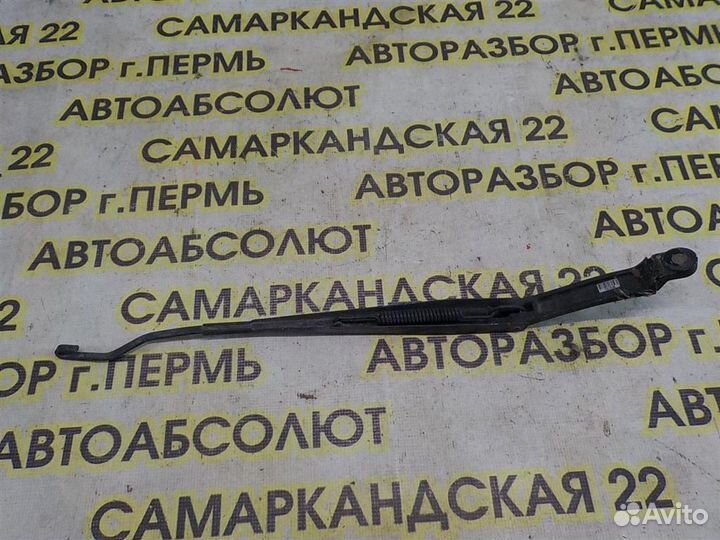 Поводок стеклоочистителя передний левый Hyundai T