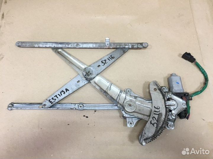 Стеклоподъемник передний правый Toyota Estima