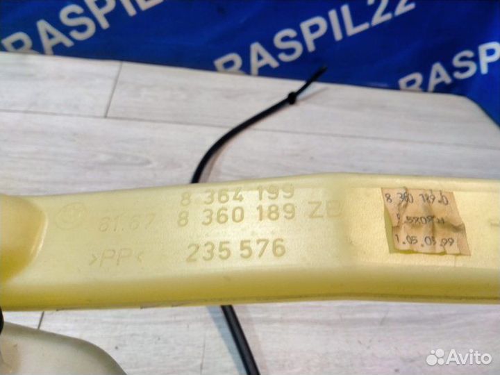 Бачок омывателя Bmw 523I Левый Руль Пробег:38000