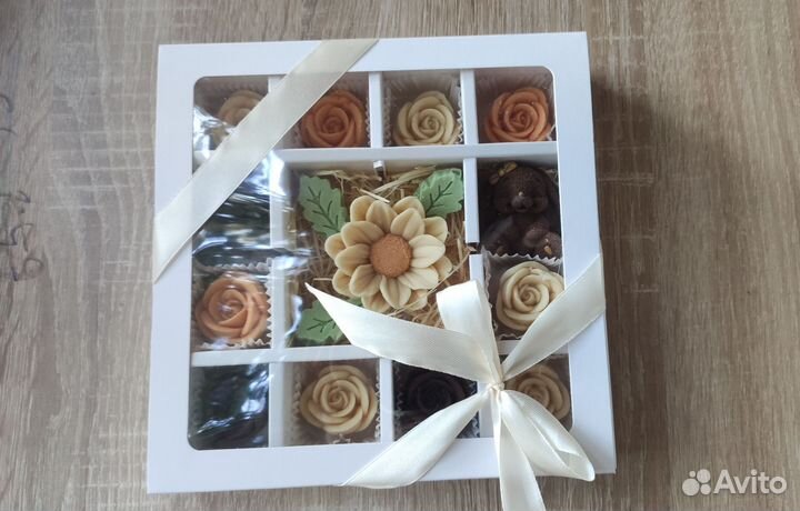 Наборы из шоколада на 1 сентября