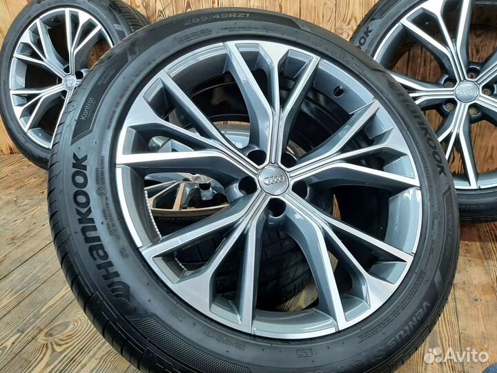 Комплект оригинальных колес r21 для Audi Q8/RS Q8