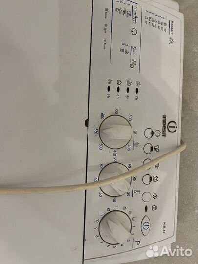 Стиральная машина Indesit с вертикальной загрузкой