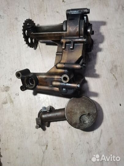 Масляный насос Bmw X5 E53 M62B44 2001