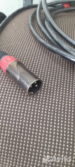 Студийный микрофон