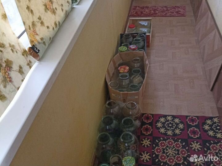 Отдам банки