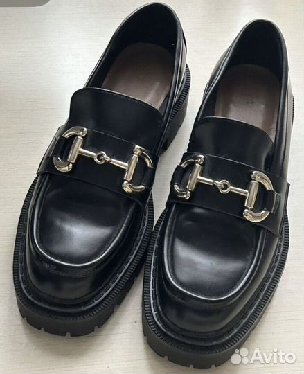 Лоферы женские