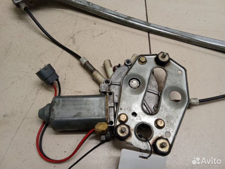 Стеклоподъемник задний левый Saab 9000 седан 2290