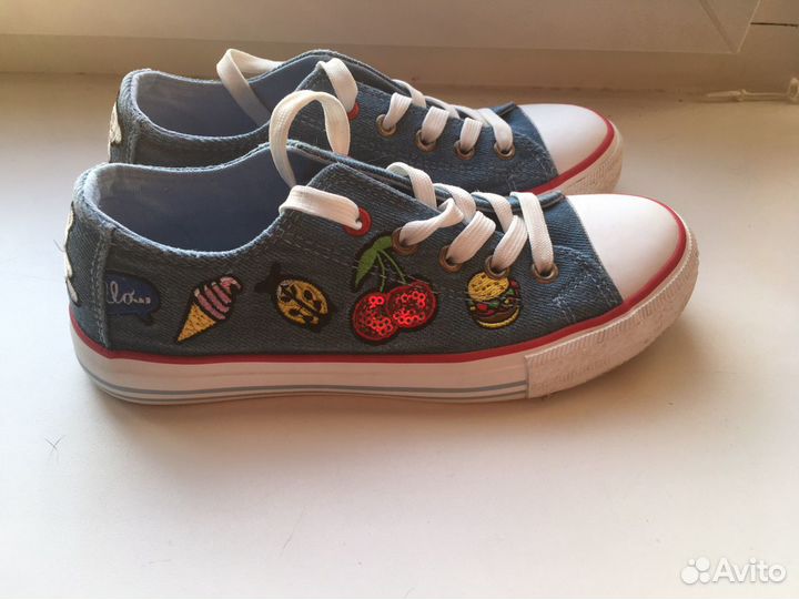 Кроссовки для девочки 35 размер