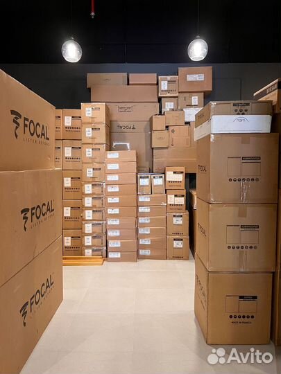 Focal Aria S 900 Stand