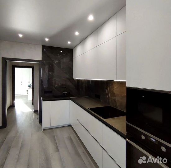 Кухня угловая на заказ.мдф фасады