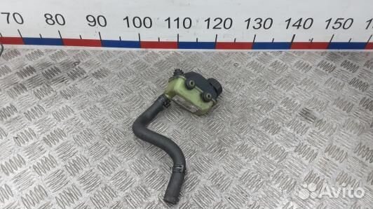 Бачок гу volvo V50 MW (96S02NO01)