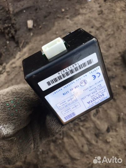 Блок управления центральным замком toyota corolla