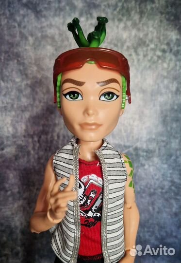 Кукла Монстер Хай Дьюс