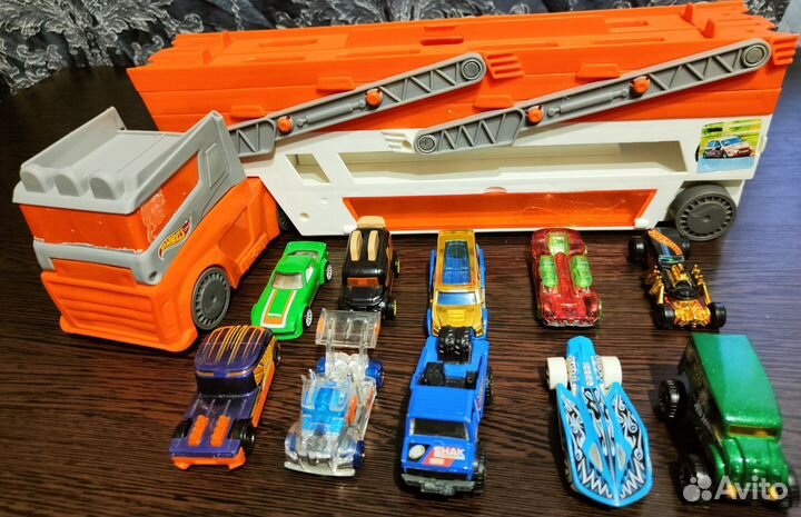 Hot wheels автовоз + машинки хот вилс