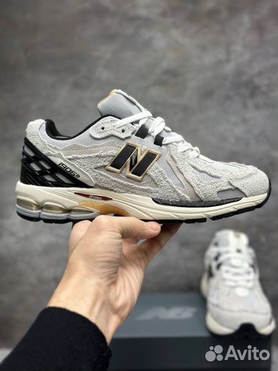 Кроссовки мужские new balance