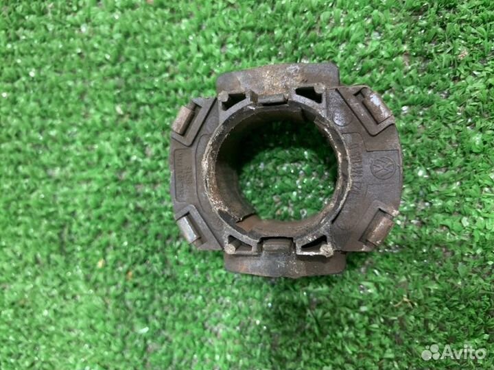 Вилка сцепления Volkswagen Golf хетчбэк 1.6 102