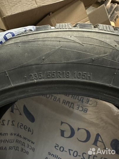 Toyo Observe G3-Ice 235/55 R19