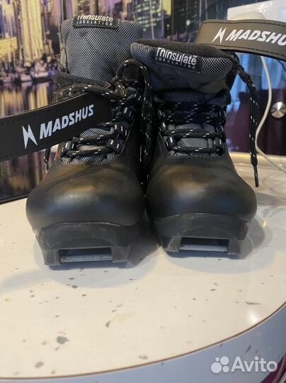 Ботинки для беговых лыж