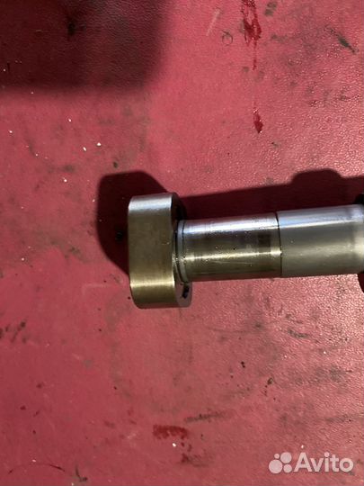 Распредвал Выпускной Skoda Octavia a5