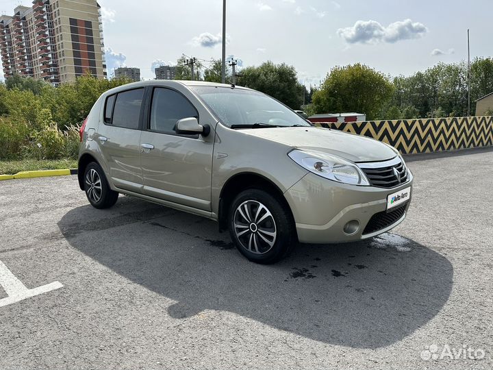 Renault Sandero Stepway 1.6 AT, 2013, 162 500 км