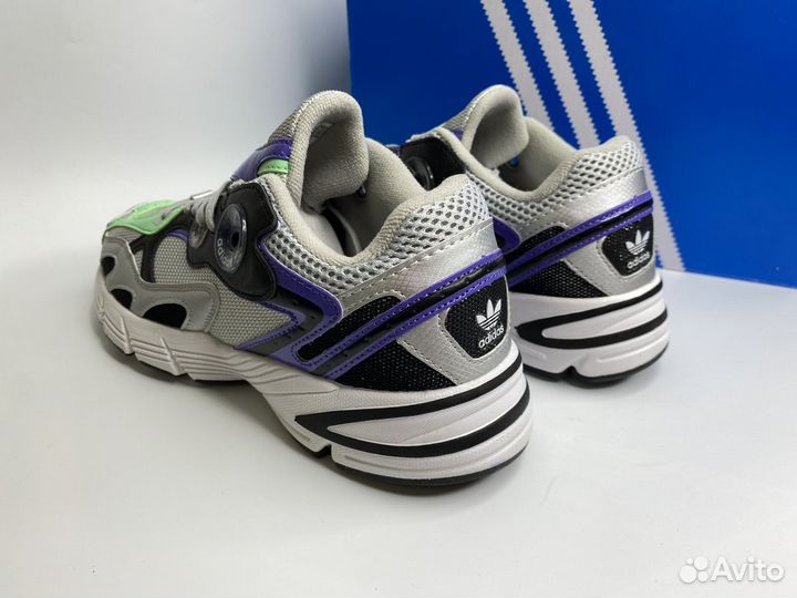 Кроссовки Adidas Astir