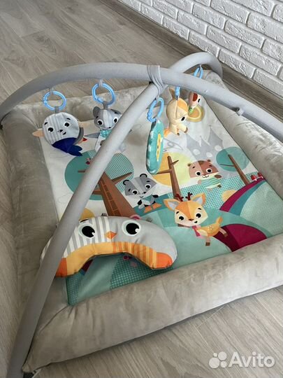 Мягкий игровой коврик развивающий