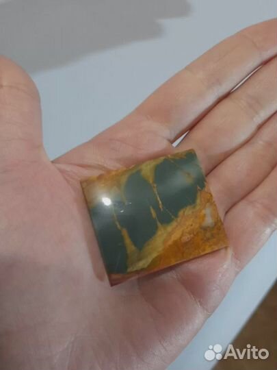 Лот для Юлии