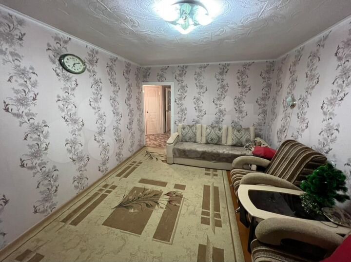 3-к. квартира, 55 м², 1/2 эт.